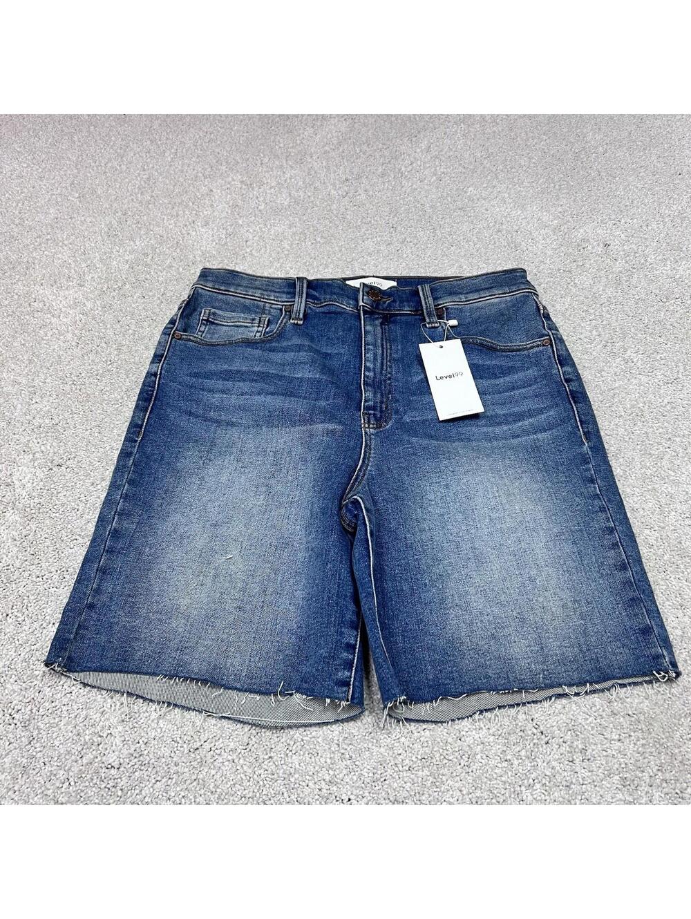 Level99 Shorts Women’s Blue Denim Pockets Size 30 NWT